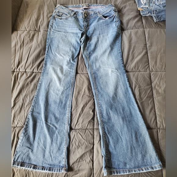 Amethyst Junior-Plus Jeans - Picture 2 of 5